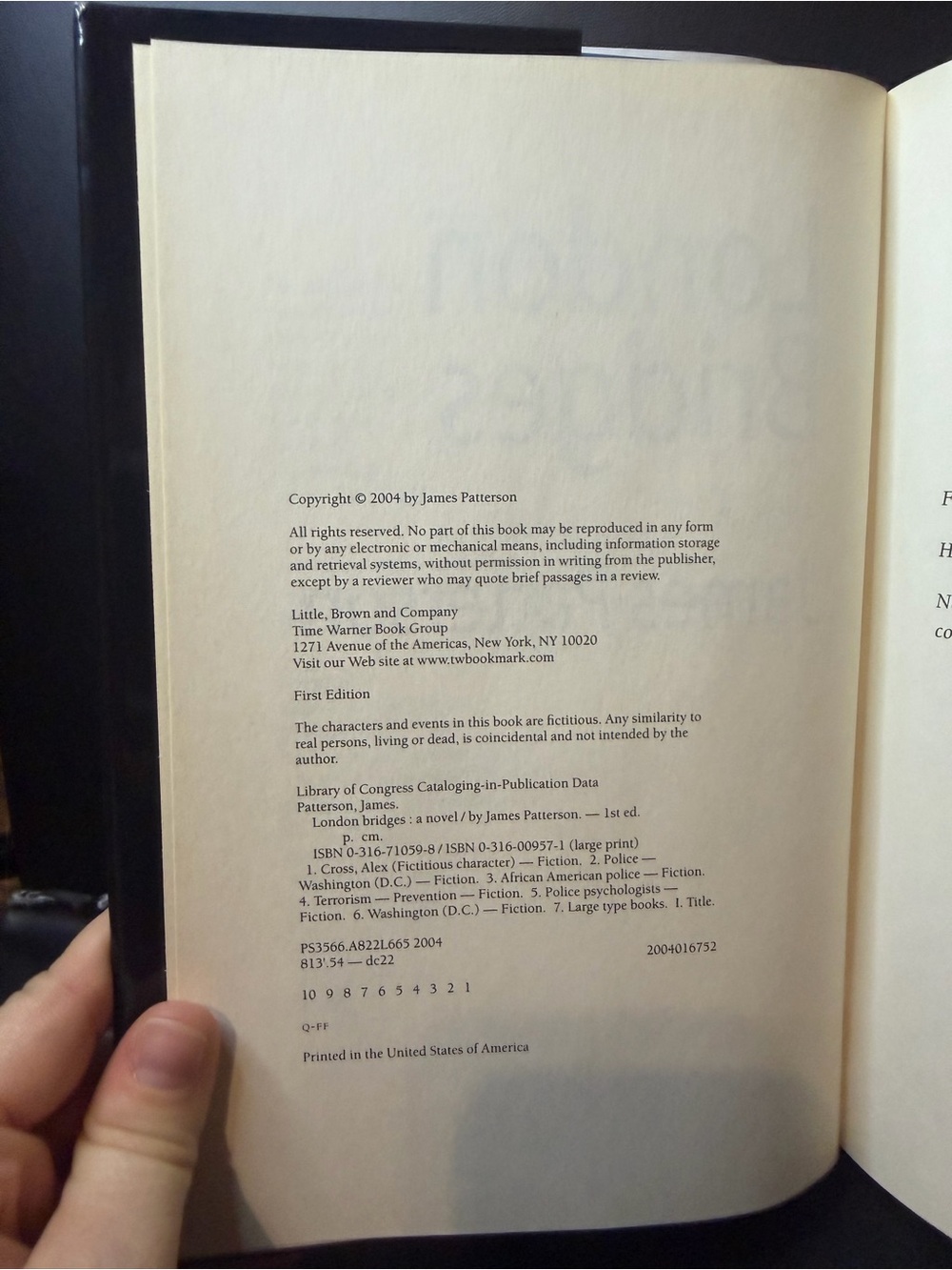 London Bridges by James Patterson Hardcover Book - Picture 8 of 8